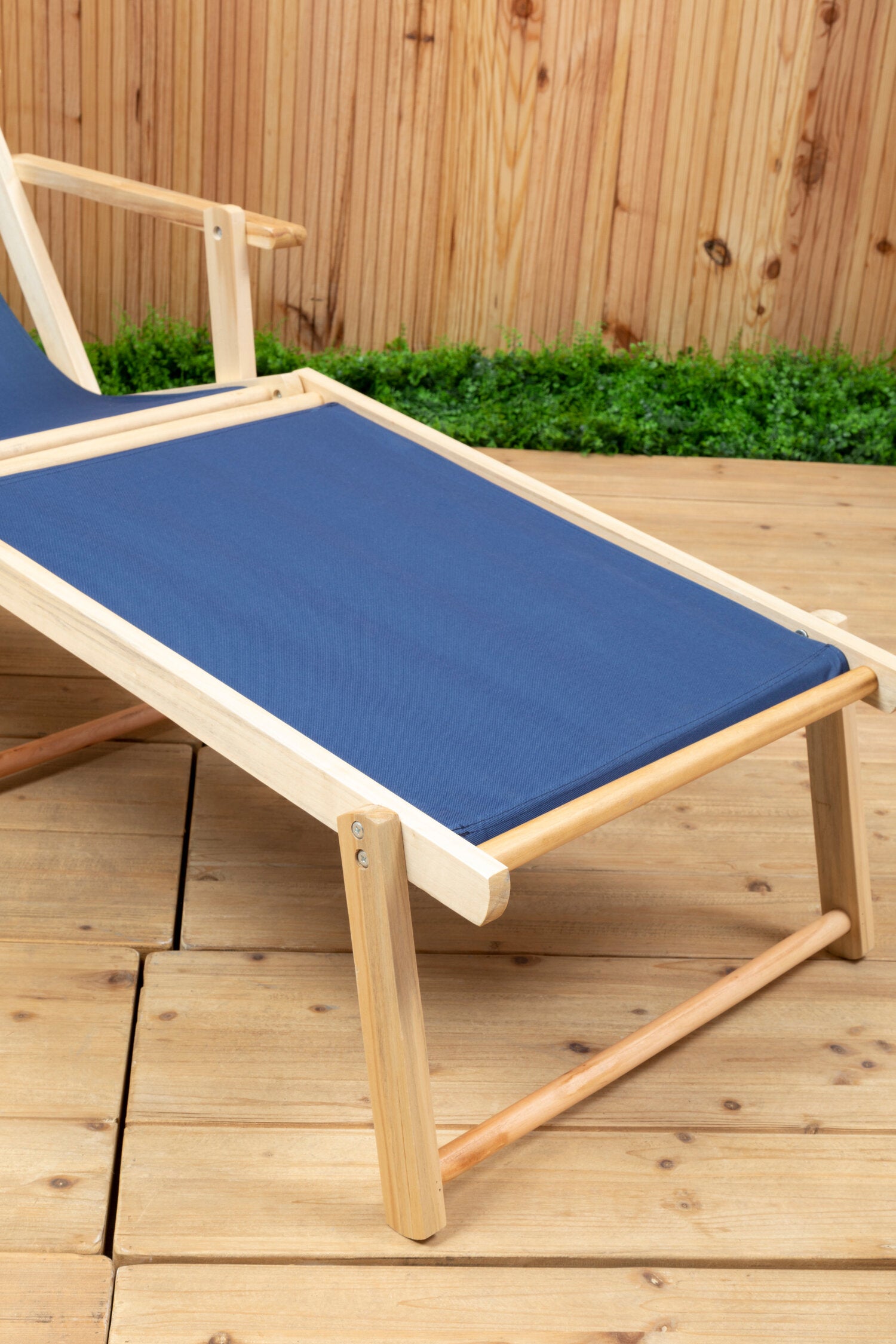 Hampton Blue Wooden Lounger - The Orchard Home and Gifts