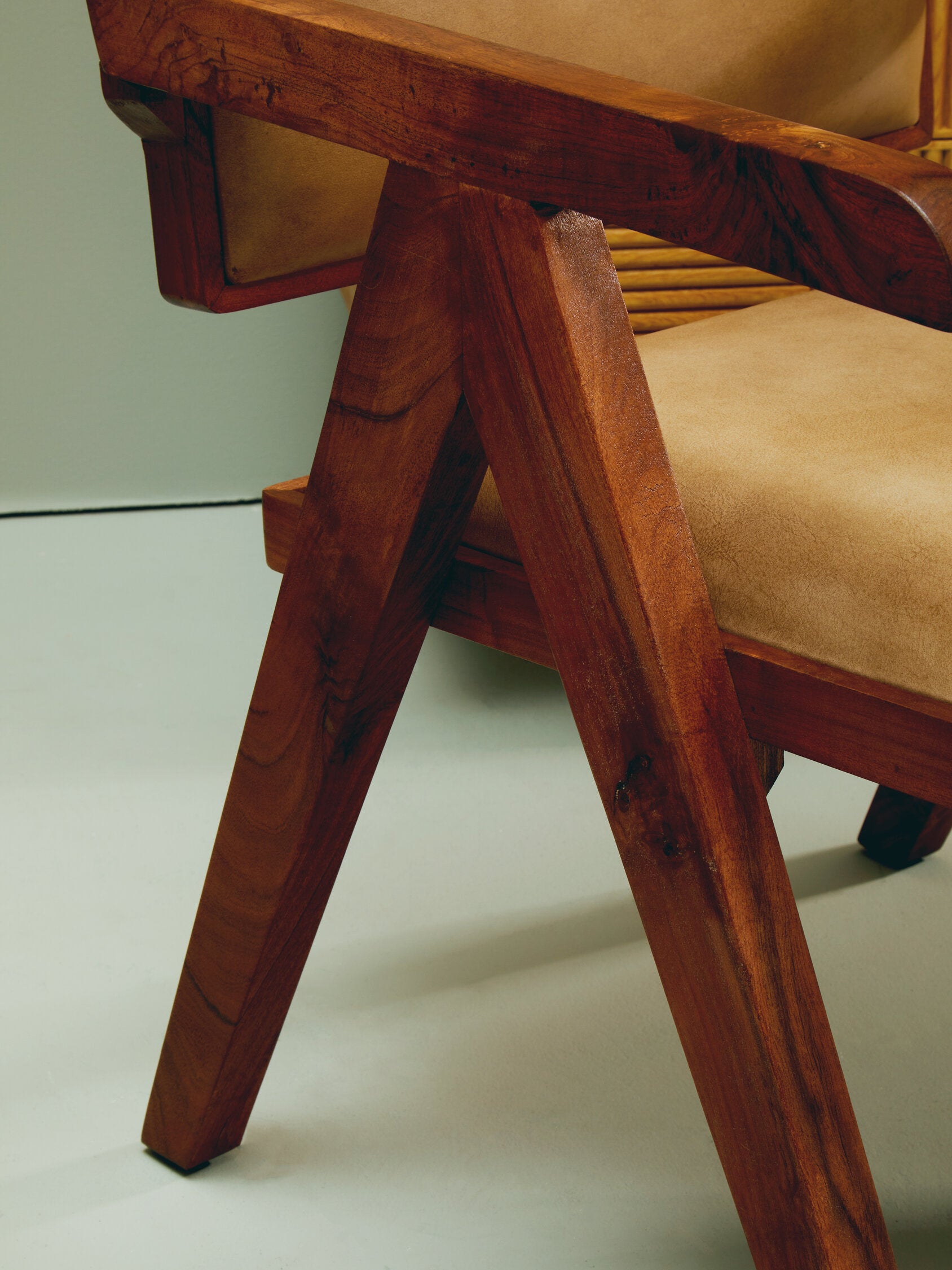 Buffalo Natural Tan Leather Angular Armchair