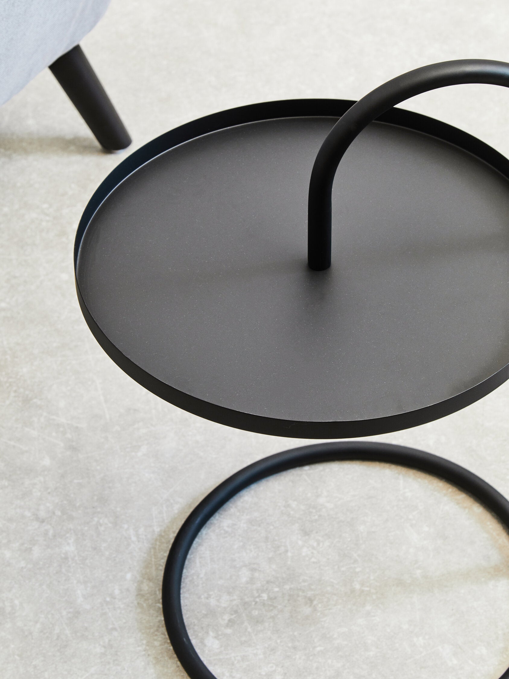 Minimalist Black Circular Side Table - The Orchard Home and Gifts