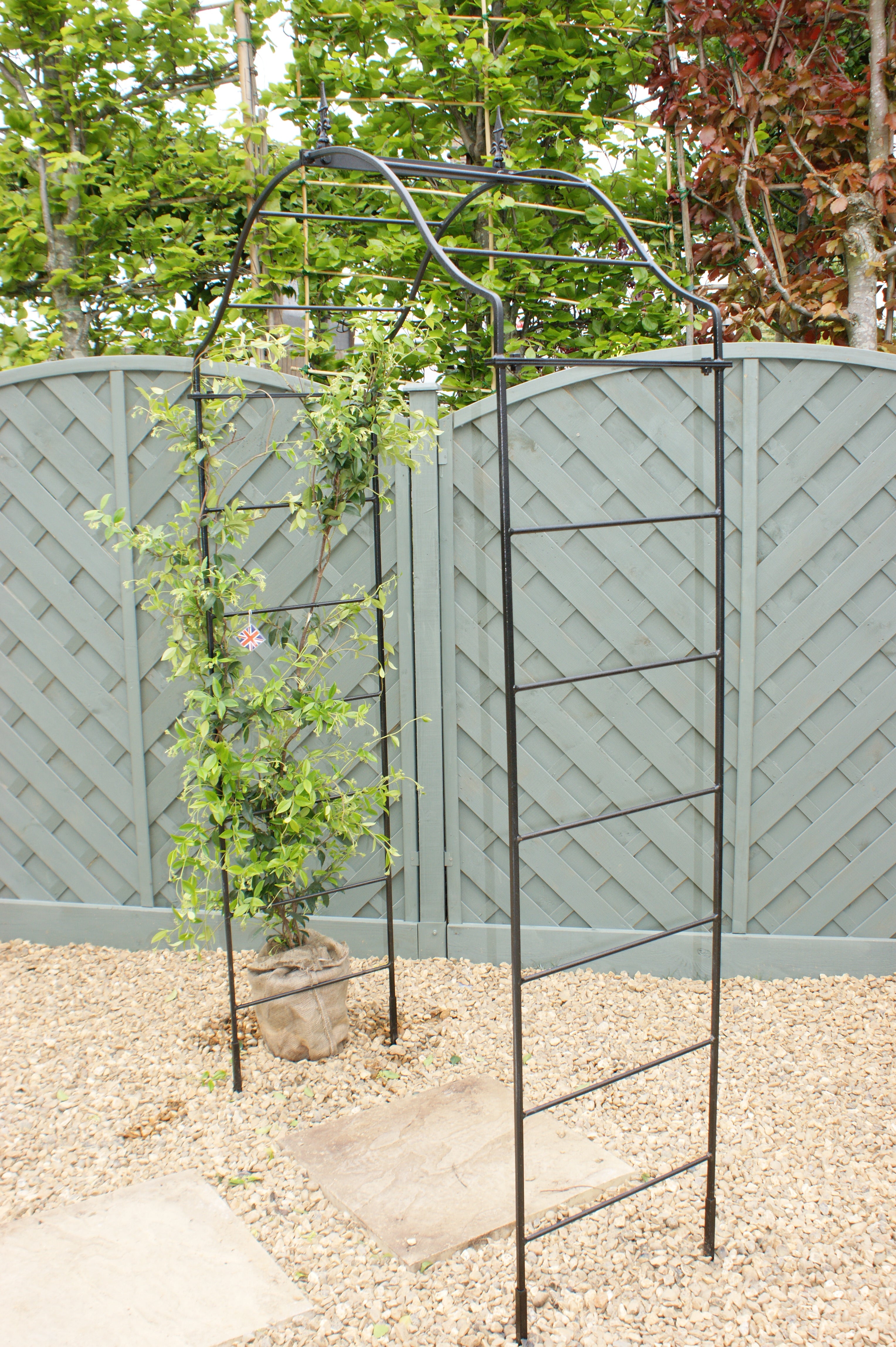 Arcadia Round Steel Black Steel Garden Arch Made in the UK