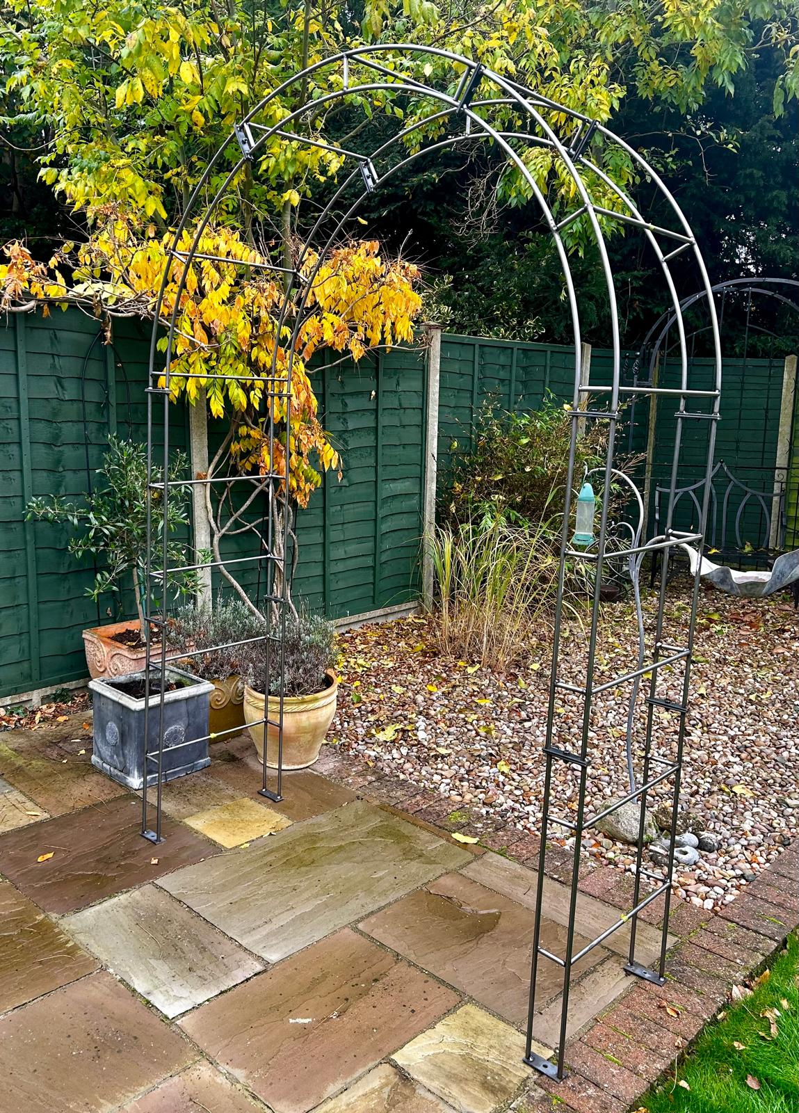 Paris Round Steel Black Steel Garden Arch Made in the UK