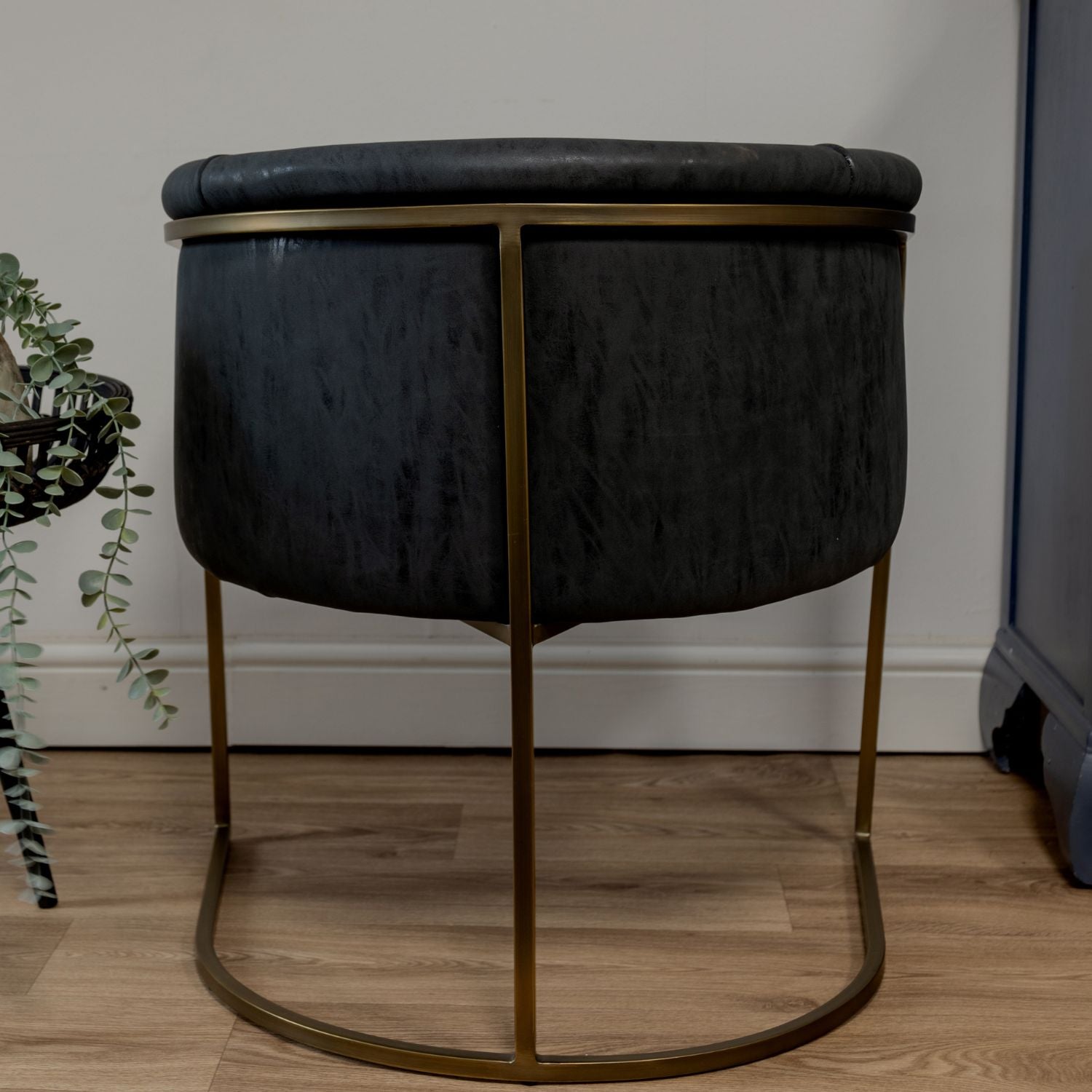 Black Faux Leather Curved Low Back Dining Chair - CLEARANCE