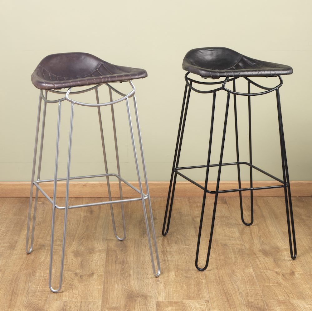Black Leather Curved Seat Bar Stool