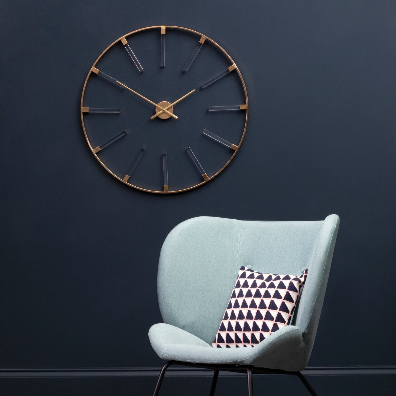 Minimalist Round Gold Wall Clock - The Orchard Home and Gifts