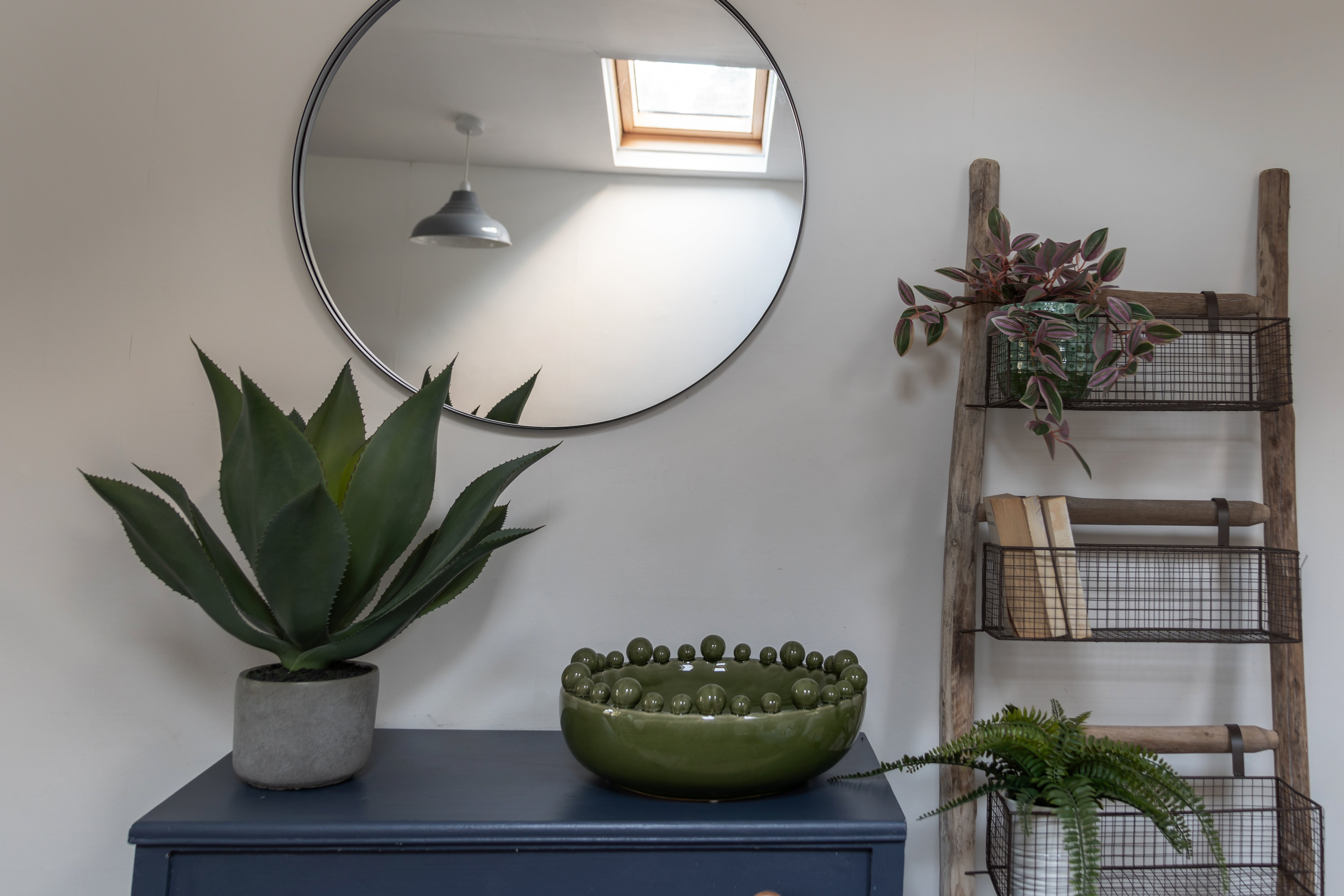 Nordic Round Black Wall Mirror