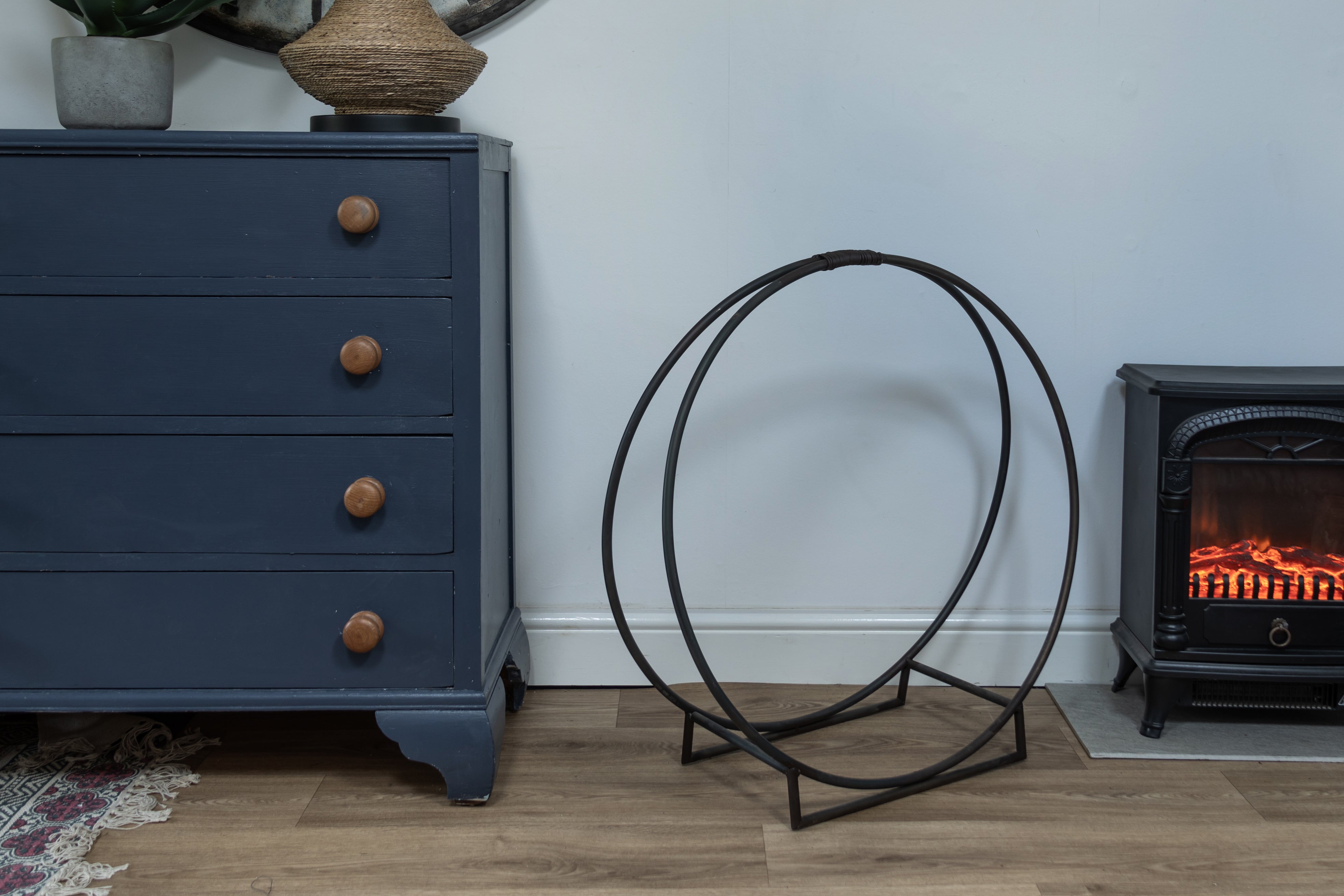 Iron Circular Log Storage Holder